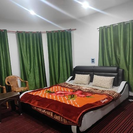 New Delight Hotel Kanzalwan Exterior photo
