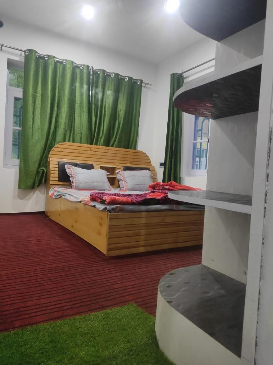 New Delight Hotel Kanzalwan Exterior photo